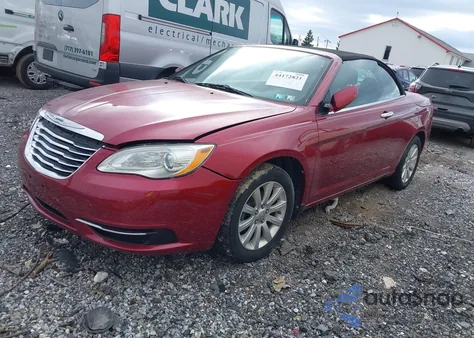 2011 Chrysler 200 Touring из США, поврежденный, VIN 1C3BC2EB0BN539525